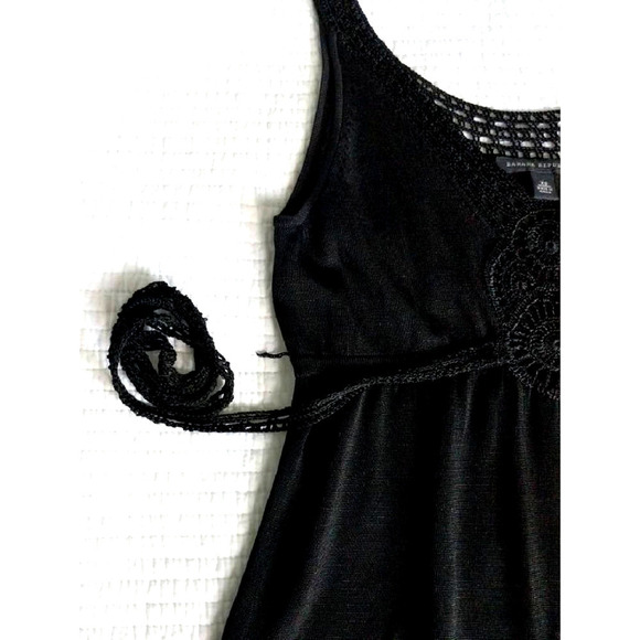 Banana Republic XS Black Crochet Evening Top New* - Picture 2 of 7